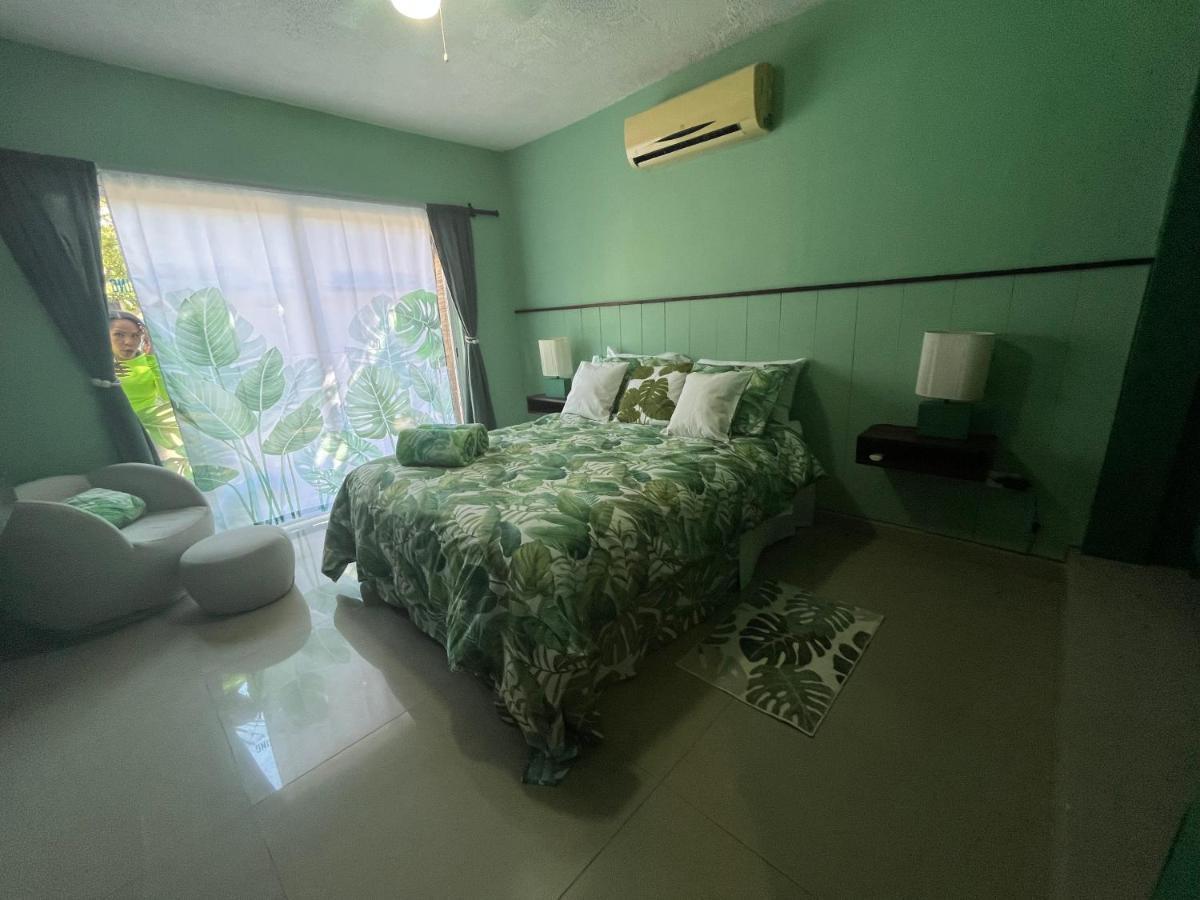 Dici Co-Living Housing Cabo San Lucas Bed & Breakfast Екстериор снимка